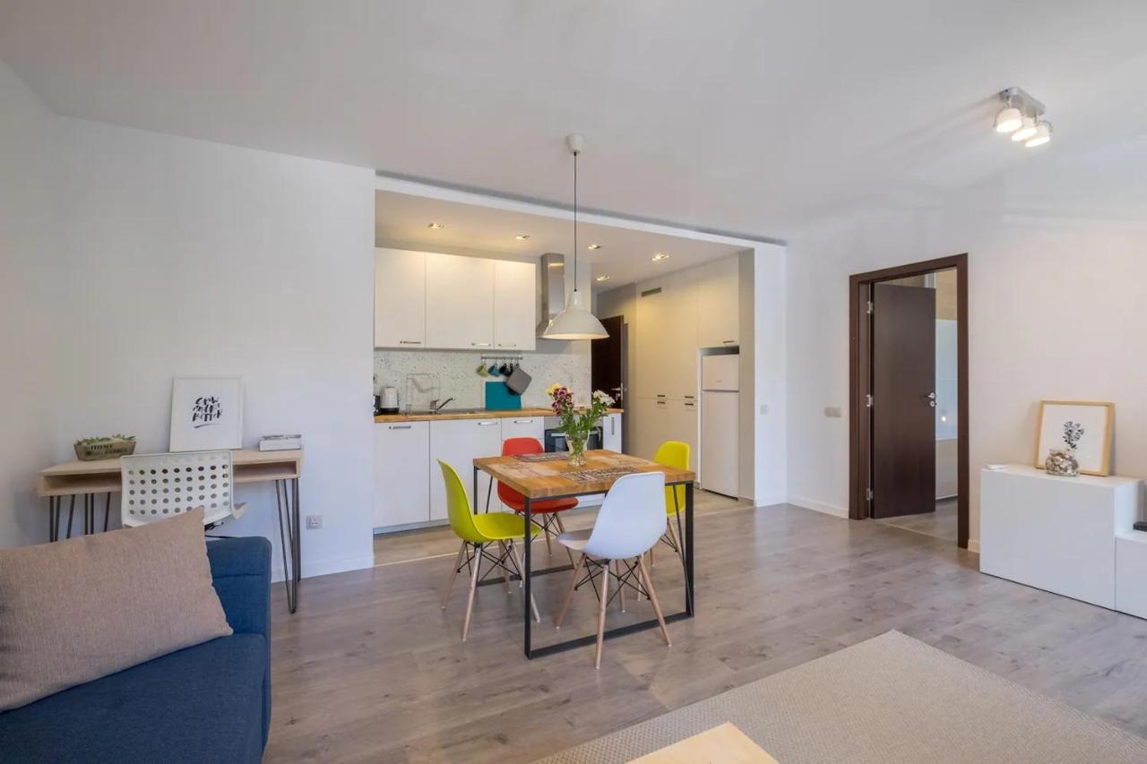 Quiet & Airy Modern Apt. Top Centre Free Parking Sofya Dış mekan fotoğraf