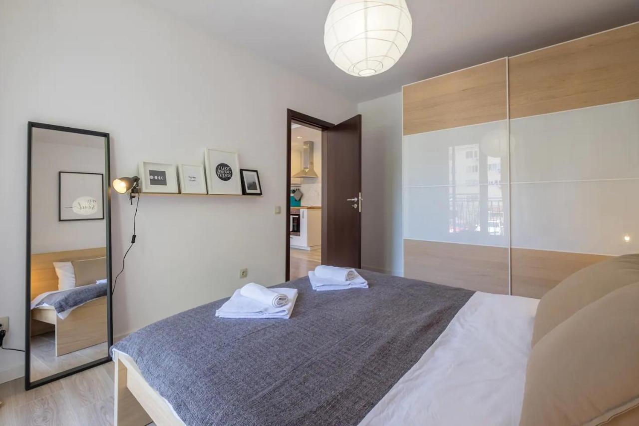 Quiet & Airy Modern Apt. Top Centre Free Parking Sofya Dış mekan fotoğraf