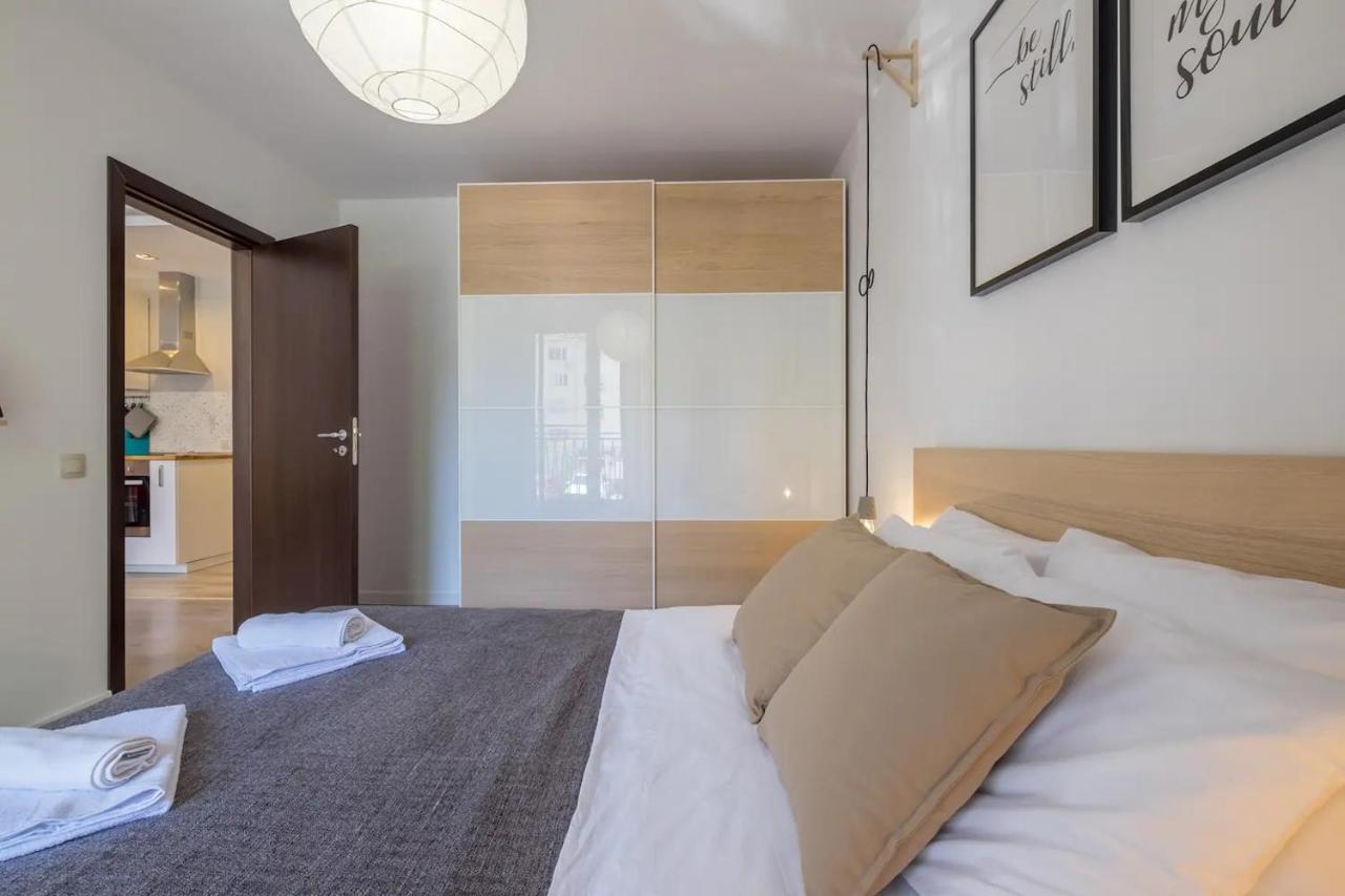 Quiet & Airy Modern Apt. Top Centre Free Parking Sofya Dış mekan fotoğraf